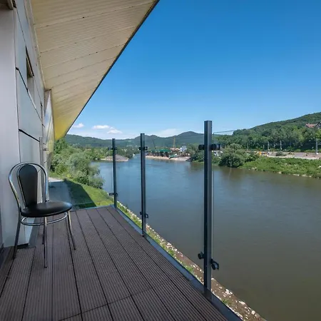 Aqua Sport*** * Пухов